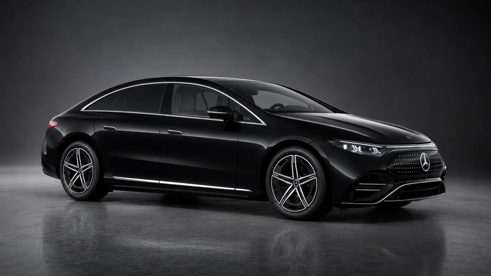 Mercedes EQS — First Class